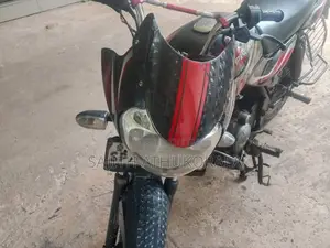 Bajaj Discover 2013 Motorbike (Used)