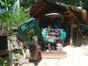 Kobelco Excavator 2011 Heavy-Duty (Used)
