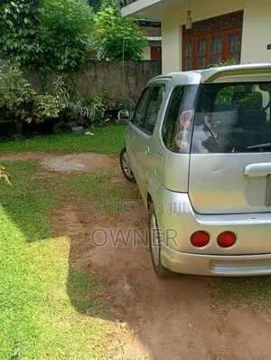 Chevrolet Cruze 2003 Car (Used)