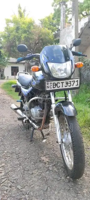 Bajaj CT-100 2015 Motorbike (Used)