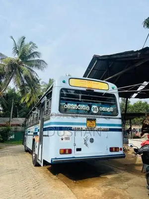 Ashok-Leyland Ruby 2015 Bus (Used)