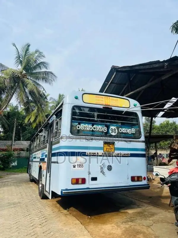 Ashok-Leyland Ruby 2015 Bus (Used)