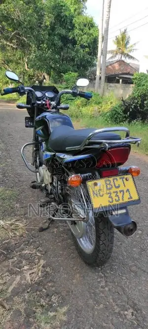 Bajaj CT-100 2015 Motorbike (Used)