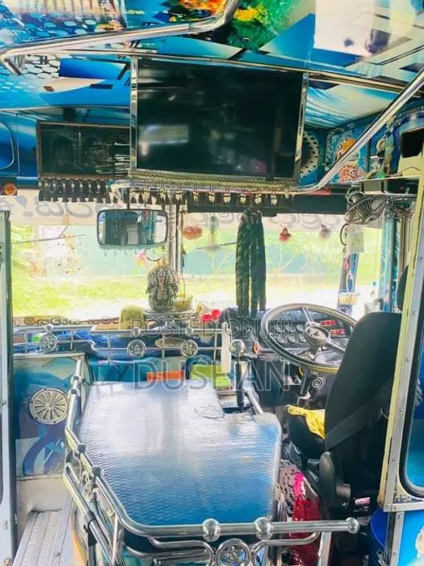 Ashok-Leyland Ruby 2015 Bus (Used)