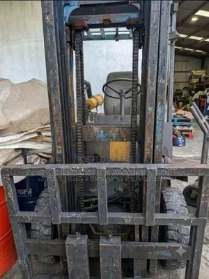 Isuzu Forward 1998 Heavy-Duty (Used)
