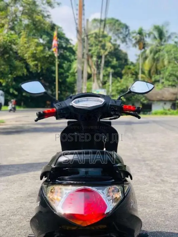 Hero Pleasure 2015 Motorbike (Used)