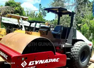 Other Dynapac 10 Ton Roller 2012 Heavy-Duty (Used)