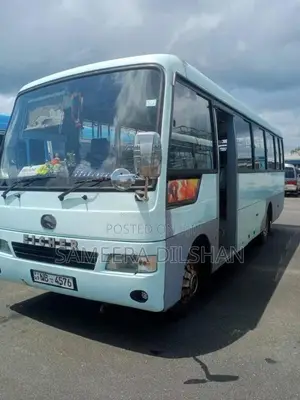 Eicher Skyline 2012 Bus (Used)
