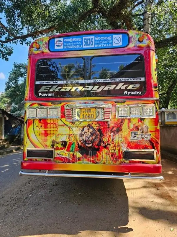 Ashok-Leyland Viking 2003 Bus (Used)