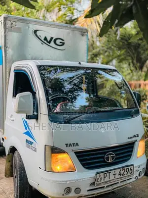 Tata Dimo Lokka 2013 Lorry (Used)
