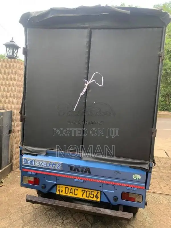 Tata Dimo Batta 2016 Lorry (Used)