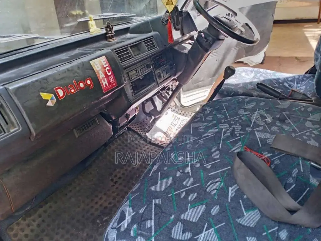 Mazda Bongo 1988 Van (Used)