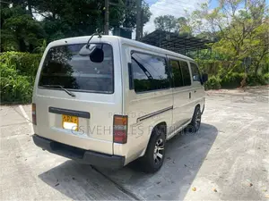 Nissan Caravan 1999 Van (Used)