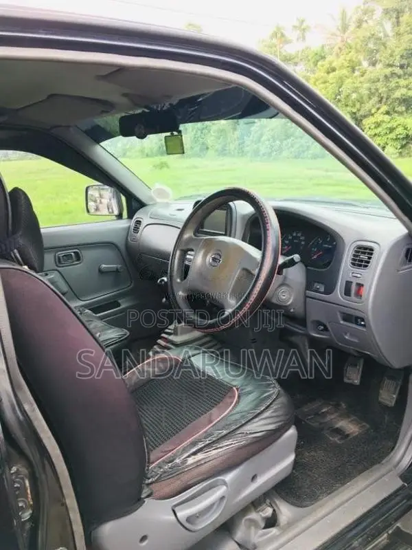 Nissan D22 2011 Pickup (Used)