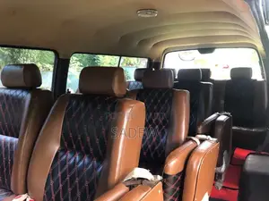 Nissan Caravan 1993 Van (Used)