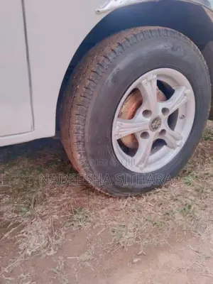 Mazda Bongo 1997 Van (Used)