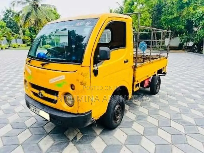 Tata Dimo Batta 2011 Lorry (Used)