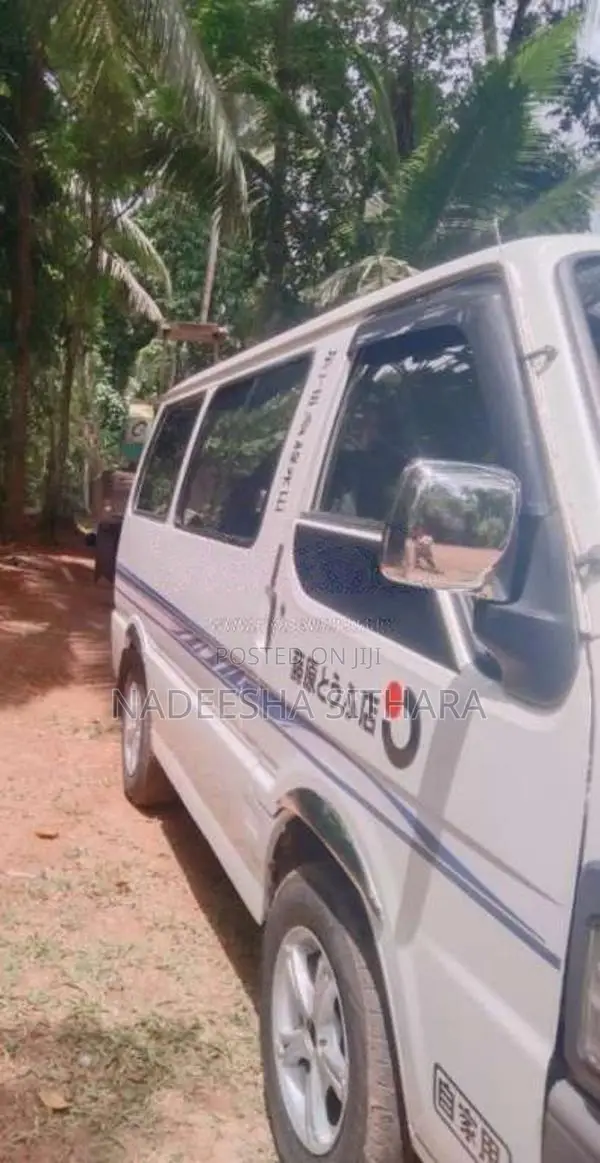 Mazda Bongo 1997 Van (Used)
