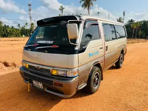 Nissan Caravan 1991 Van (Used)