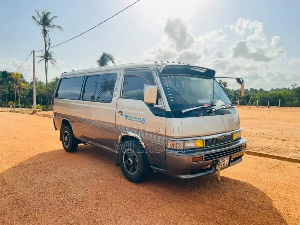 Nissan Caravan 1991 Van (Used)