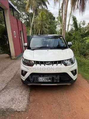 Mahindra KUV 100 2021 SUV (Used)