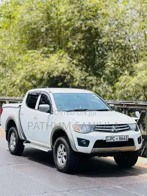 Mitsubishi L200 2011 Pickup (Used)
