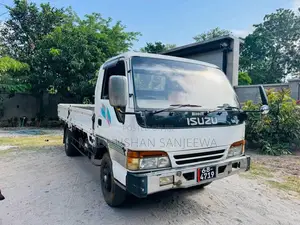 Isuzu Elf 1998 Lorry (Used)