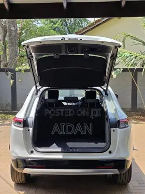 Honda Vezel 2023 SUV (Used)