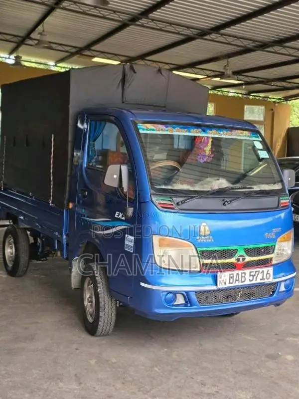 Tata Dimo Batta 2015 Lorry (Used)