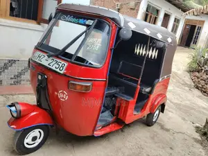 Bajaj RE 2 Stroke 2004 Three Wheel (Used)