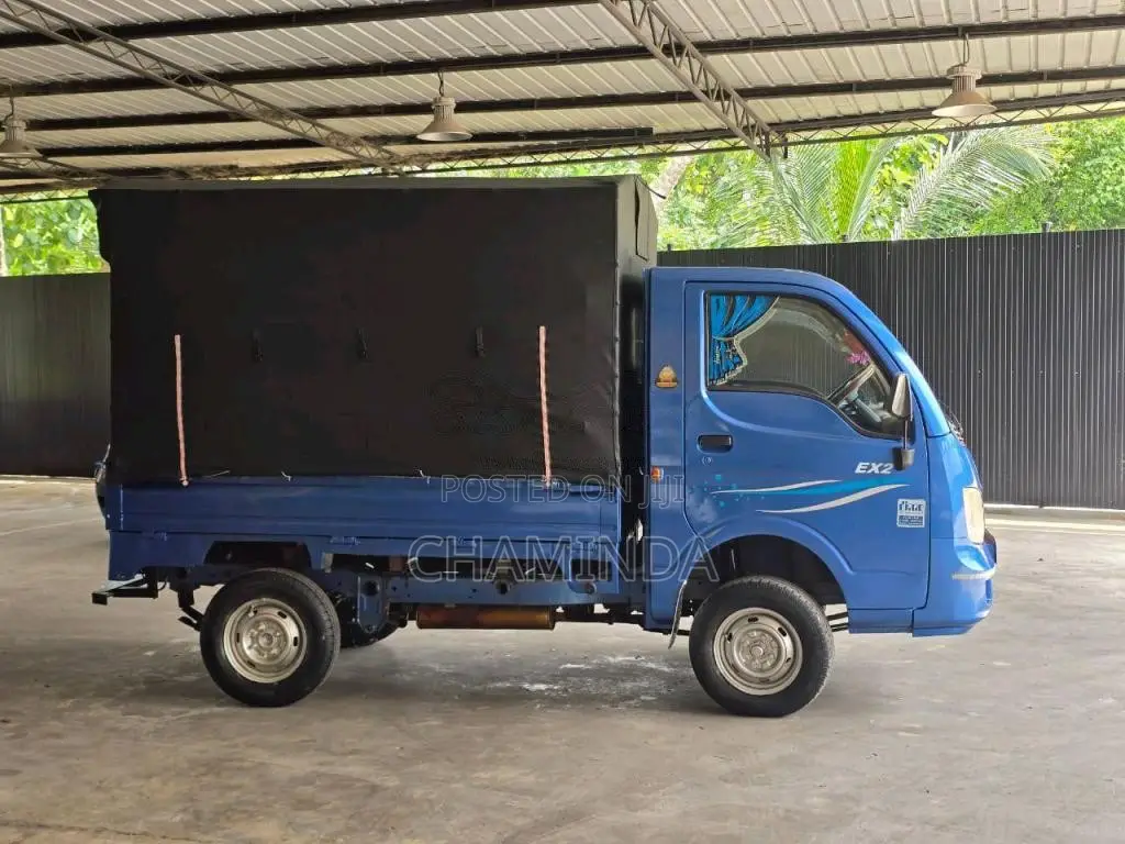 Tata Dimo Batta 2015 Lorry (Used)