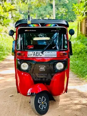 Bajaj RE 4 Stroke 2015 Three Wheel (Used)