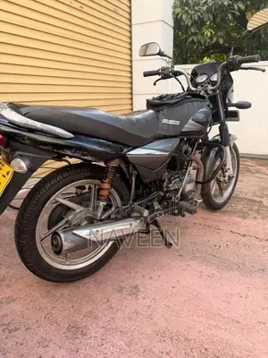 Bajaj Platina 2006 Motorbike (Used)