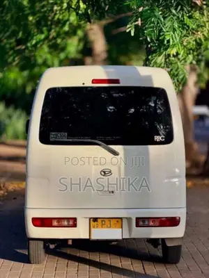 Daihatsu Hijet 2016 Van (Used)