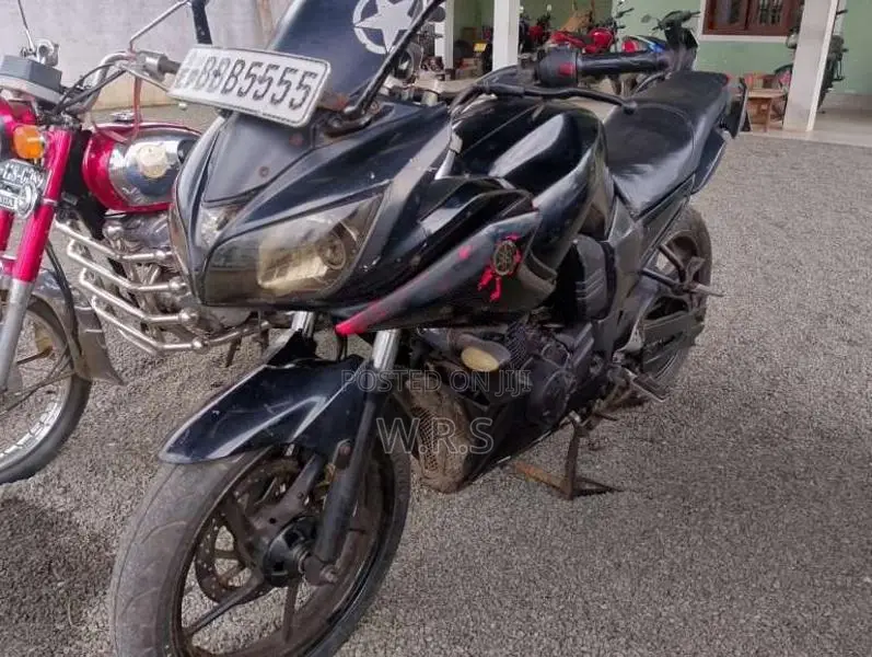 Yamaha Fazer 2014 Motorbike (Used)