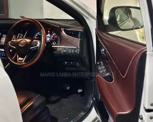 Toyota Harrier Advance 2015 SUV (Used)