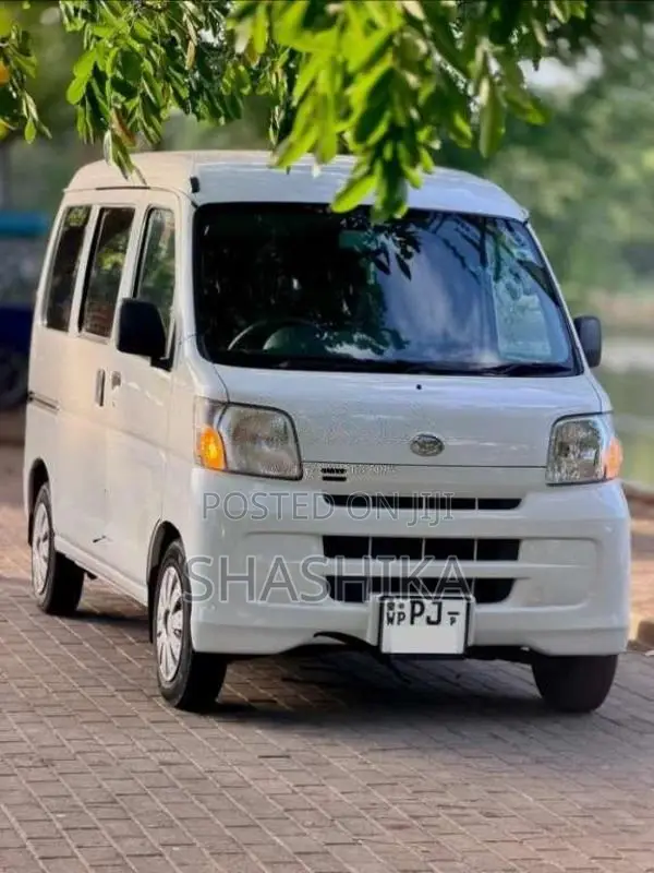 Daihatsu Hijet 2016 Van (Used)