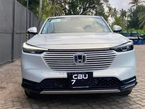 Honda VEZEL Z GRADE 2023 SUV (Used)