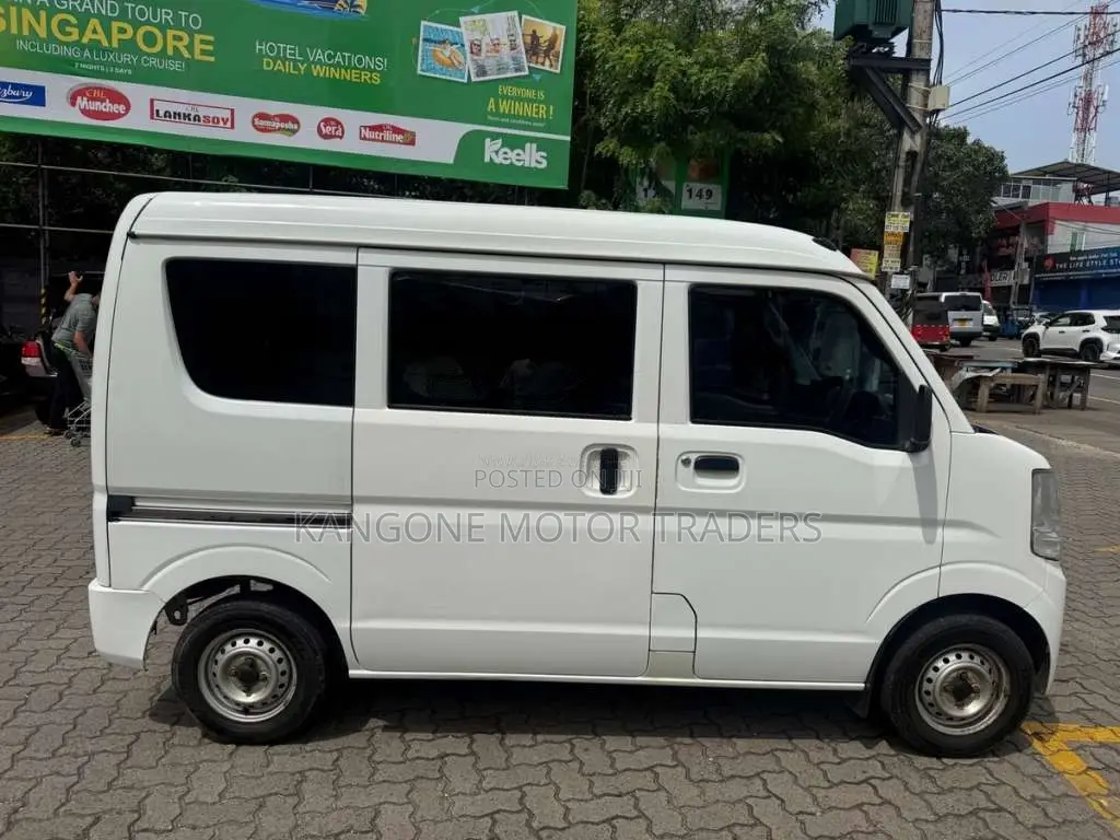 Suzuki Every 2017 Van (Used)