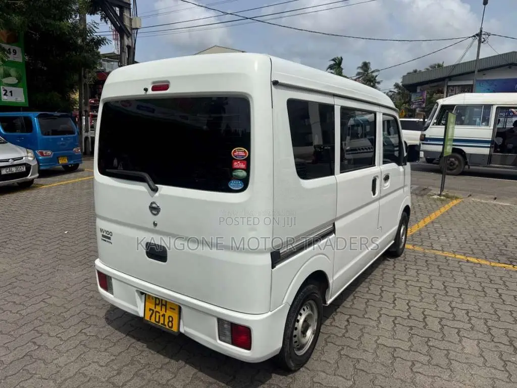 Suzuki Every 2017 Van (Used)