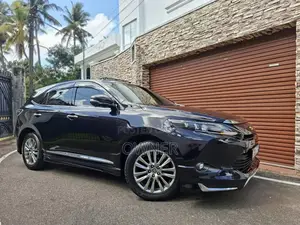 Toyota Harrier Advance Premium Plus 2017 SUV (Used)