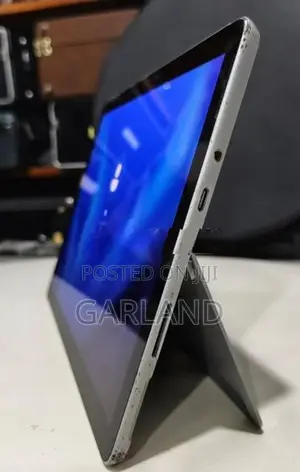 MICROSOFT Surface Go 2 Windows Tablet-Japan