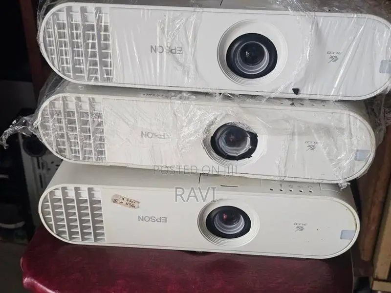 epson 3800 lum projector