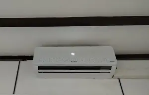 Comfri 24000BTU Inverter AC