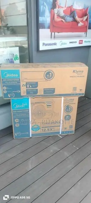 Midea Air Conditioner 12000BTU - inverter