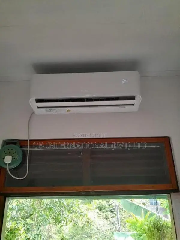 12000BTU (GREE) Non Inverter AC