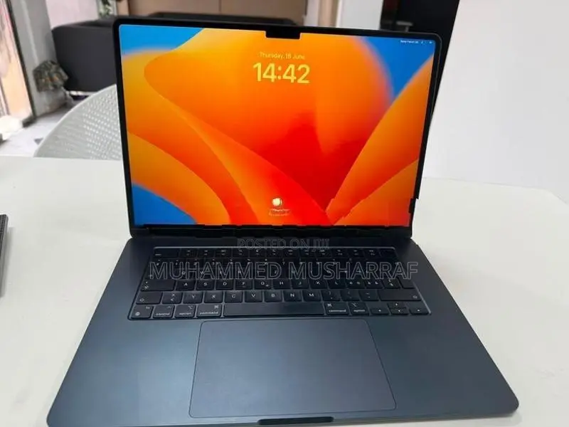 Apple Macbook Air M2 15”Inch 256GB