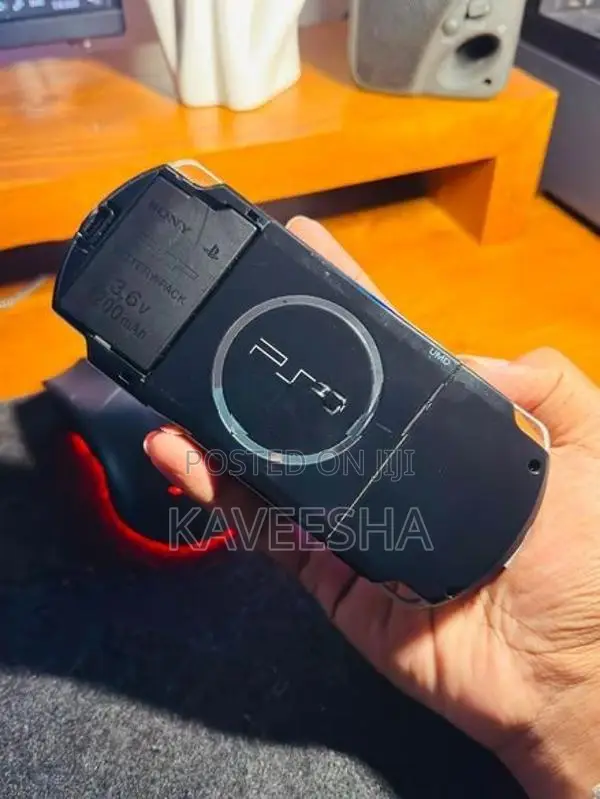 Sony PSP-3004 Consoles