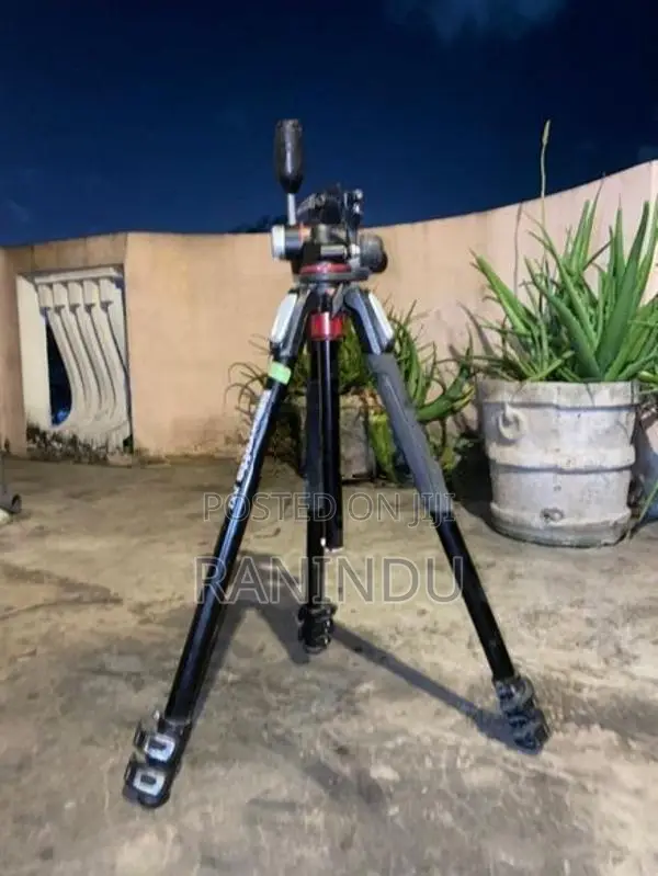 Premium Manfrotto MT190XPRO3 Professional Tripod