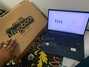 Asus Vivobook Core i7